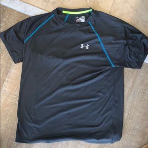 Under Armour fitted heat gear shirt